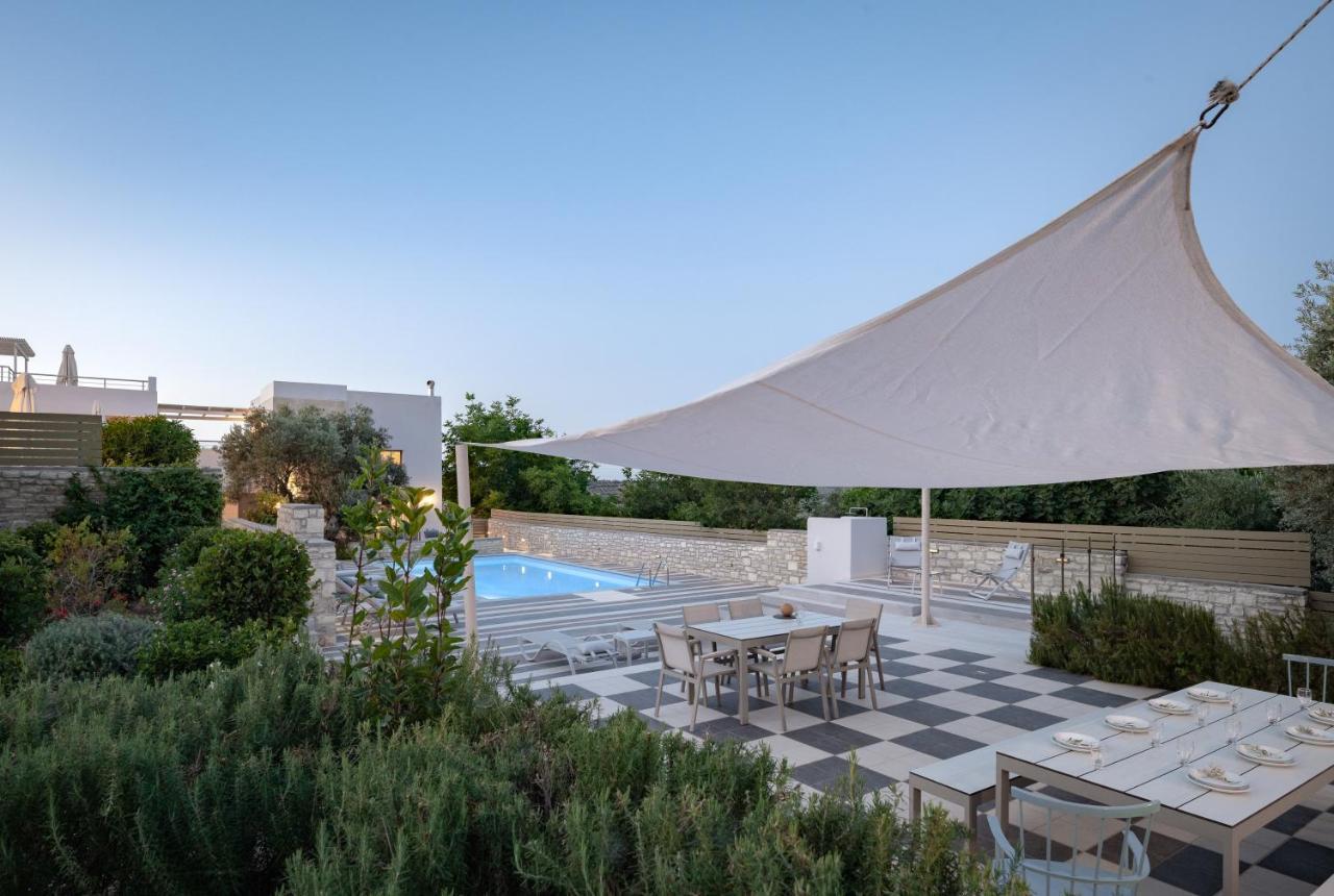 Eco Villa, A Perfect Escape Close To The Beach, By Thinkvilla Maroulas Экстерьер фото
