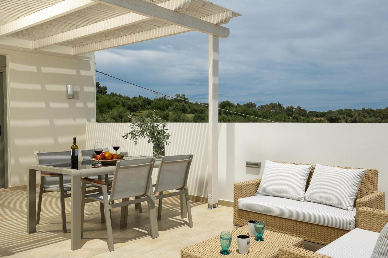 Eco Villa, A Perfect Escape Close To The Beach, By Thinkvilla Maroulas Экстерьер фото
