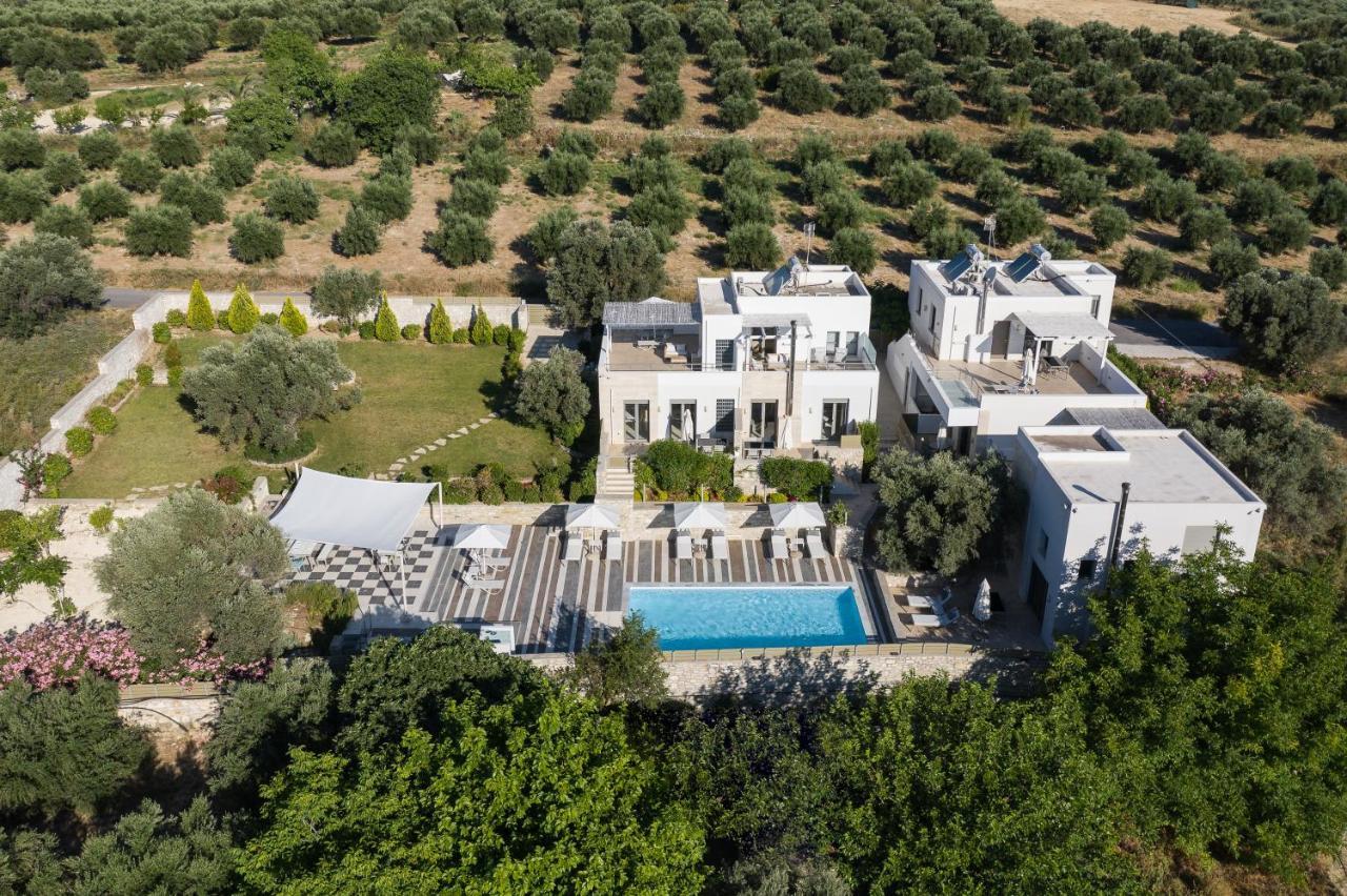 Eco Villa, A Perfect Escape Close To The Beach, By Thinkvilla Maroulas Экстерьер фото