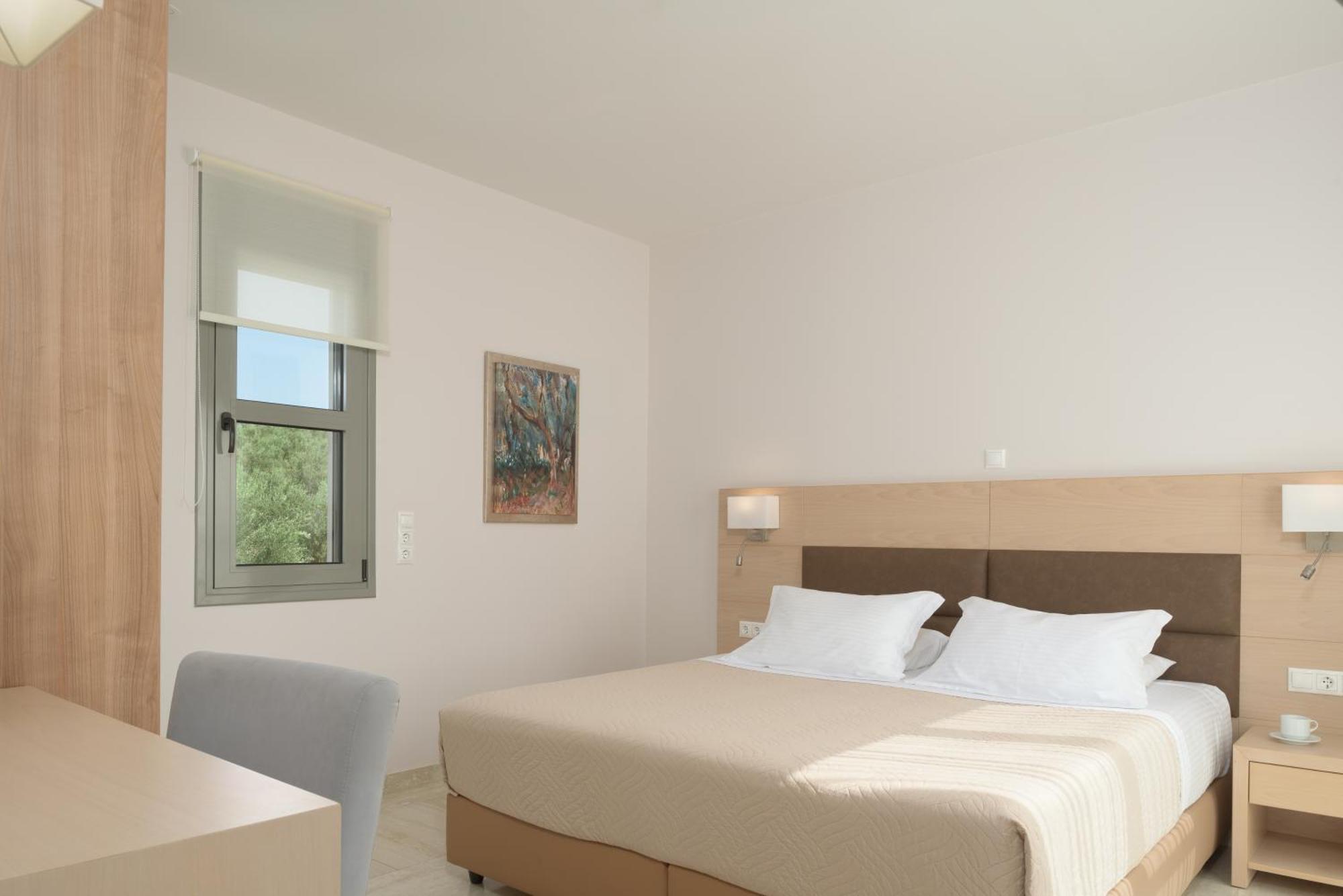 Eco Villa, A Perfect Escape Close To The Beach, By Thinkvilla Maroulas Экстерьер фото