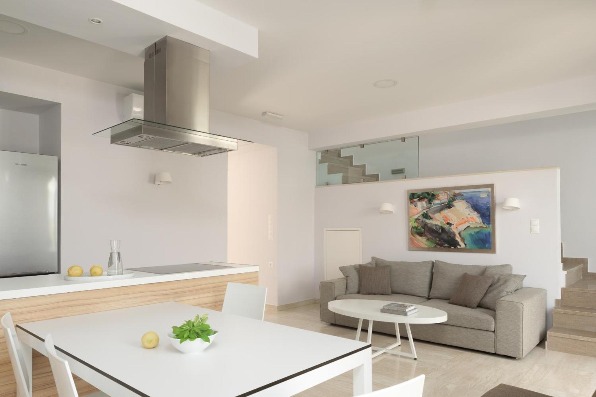 Eco Villa, A Perfect Escape Close To The Beach, By Thinkvilla Maroulas Экстерьер фото
