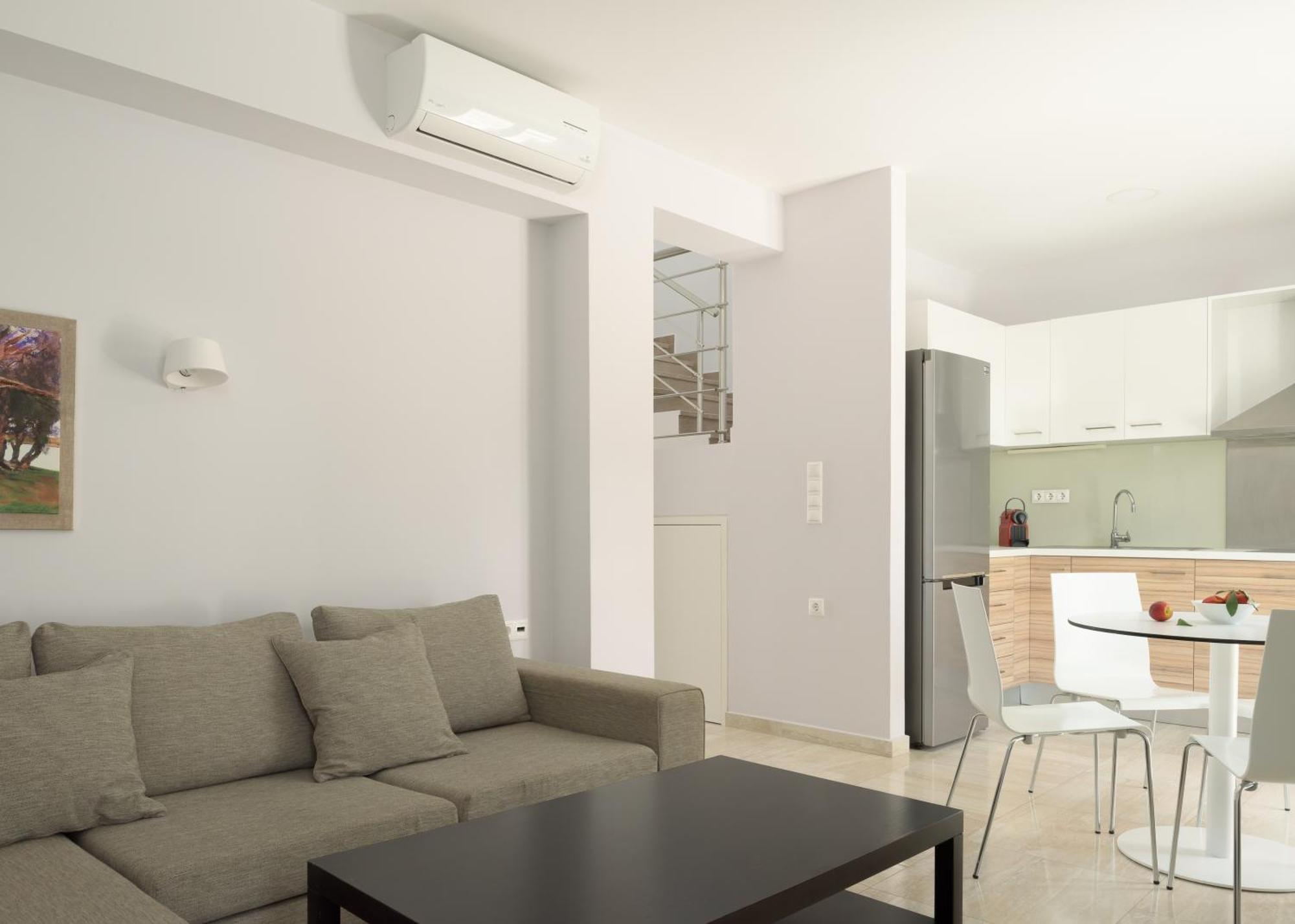 Eco Villa, A Perfect Escape Close To The Beach, By Thinkvilla Maroulas Экстерьер фото